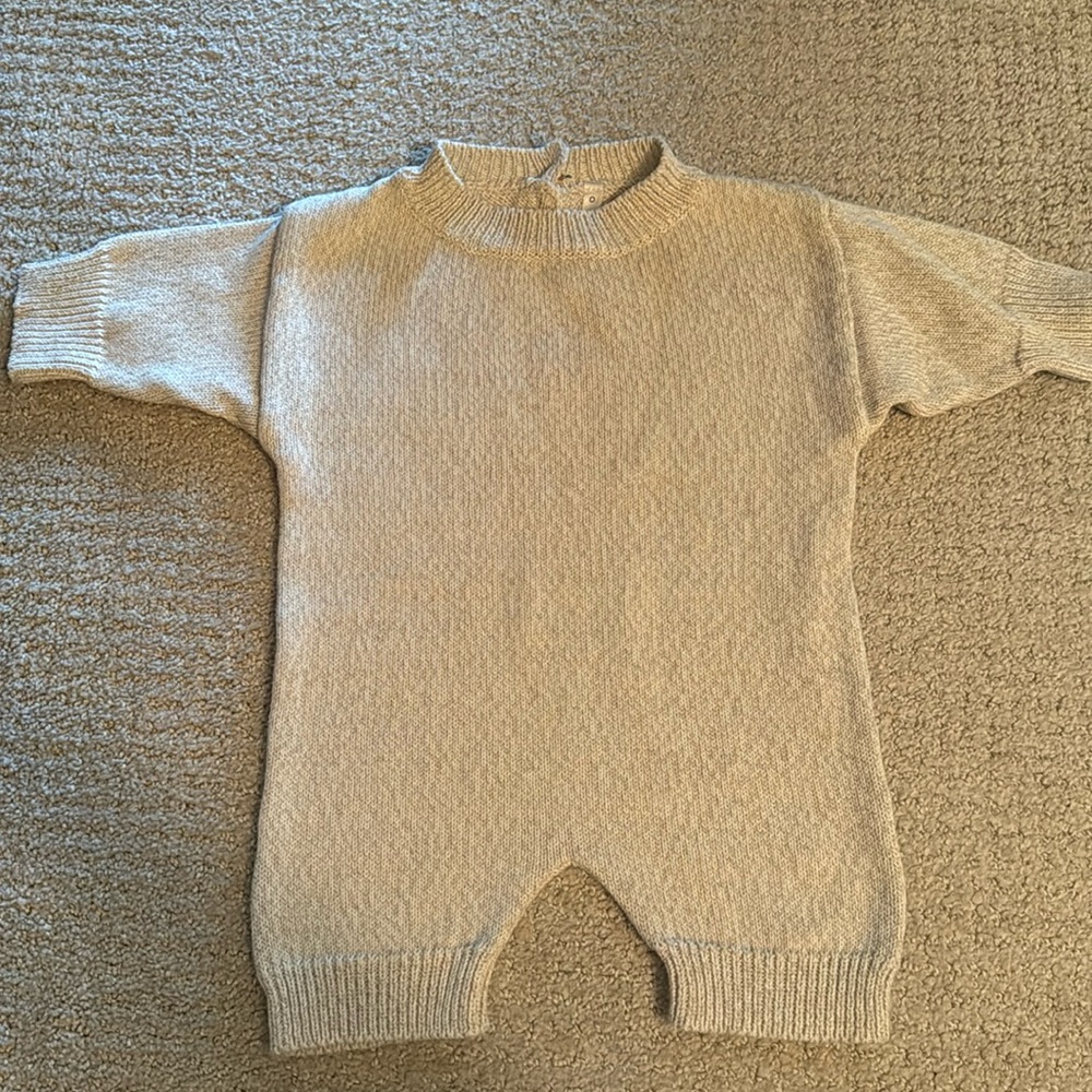 Soft, one piece sweater romper 0-6 months
